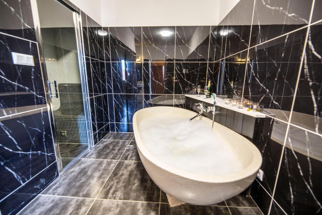 In Spirit, Hotel V Roznovskem Pivovaru - Pivni Lazne, Wellness & Cokoladovna Rožnov pod Radhoštěm 外观 照片